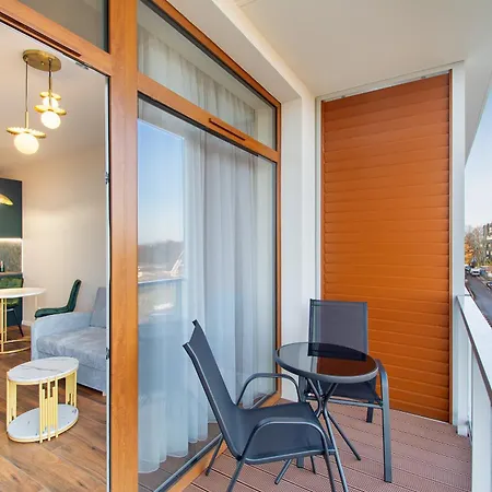 Emerald Gold Przy Plazy - Darmowy Parking By J-ewels Apartamento *