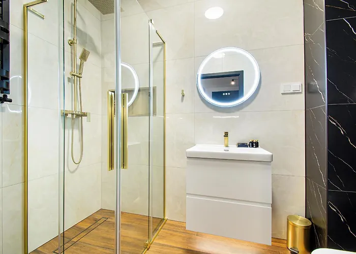 Emerald Gold Przy Plazy - Darmowy Parking Apartment Sianożęty